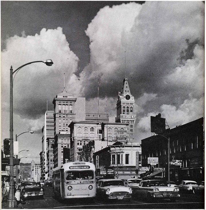 Downtown oakland 1960 via Craig Baxter FB.jpg