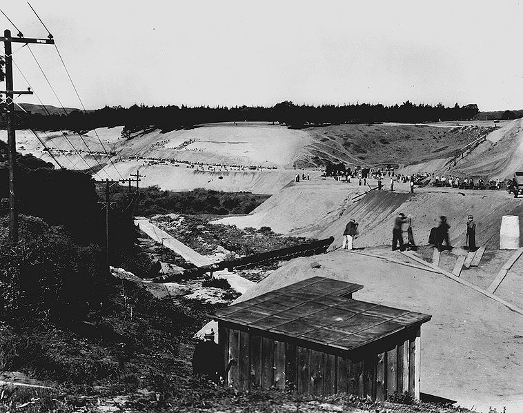 File:Stanley-Drive-construction-(now-Brotherhood-Way)-west-from-Junipero-Serra-WPA-project-March-19-1935-SFDPW.jpg