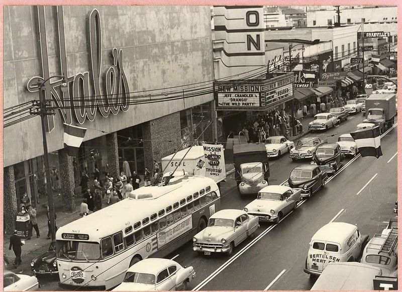 File:22nd and Mission 1950s.jpg