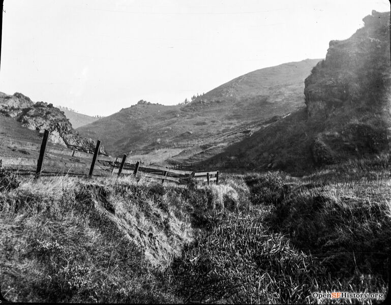 File:Glen Canyon - Islais Creek looking south 1903 opensfhistory wnp14.0999.jpg