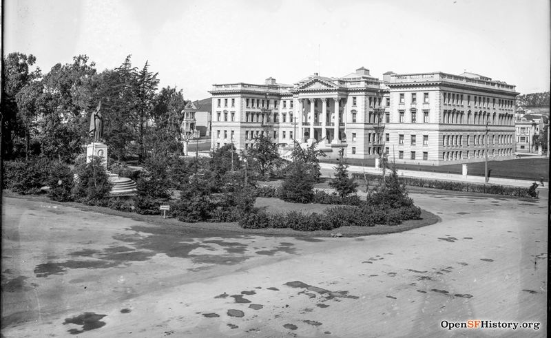 File:View northwest across Golden Gate Park Panhandle to Southern Pacific Hospital, McKinley Monument wnp15.1009.jpg