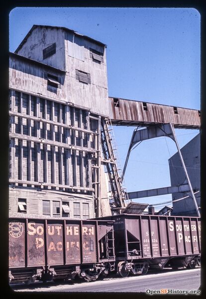 File:Cement factory with Southern Pacific Train cars c1976 wnp25.1635.jpg